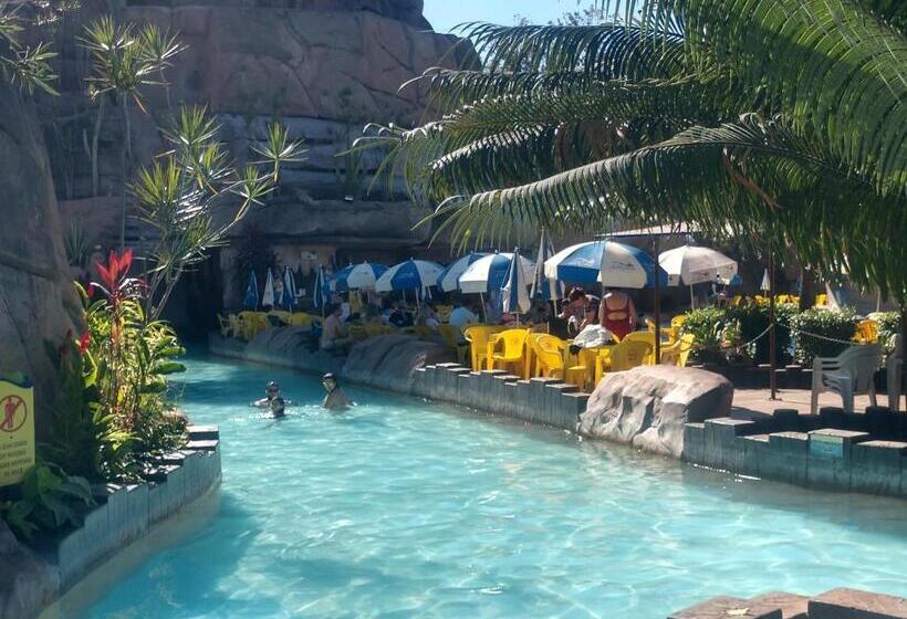 בית מלון כפרי Piazza Diroma Flats Para Temporada