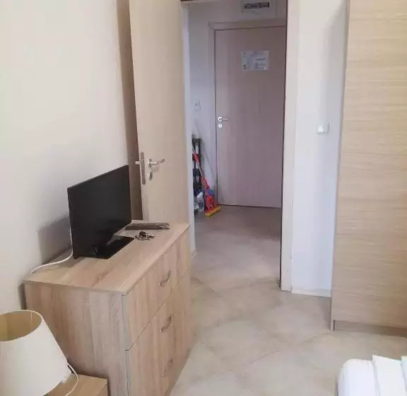 ホテル Private Apartment In Emberli Apart