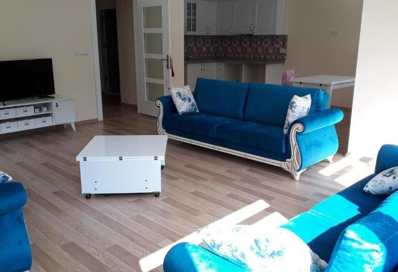 Mavi̇ Köşk Uzungöl