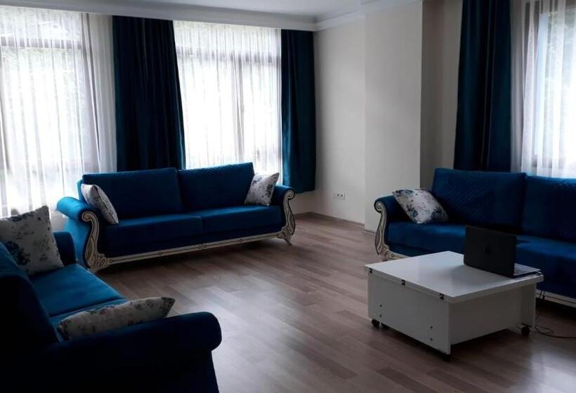 Mavi̇ Köşk Uzungöl