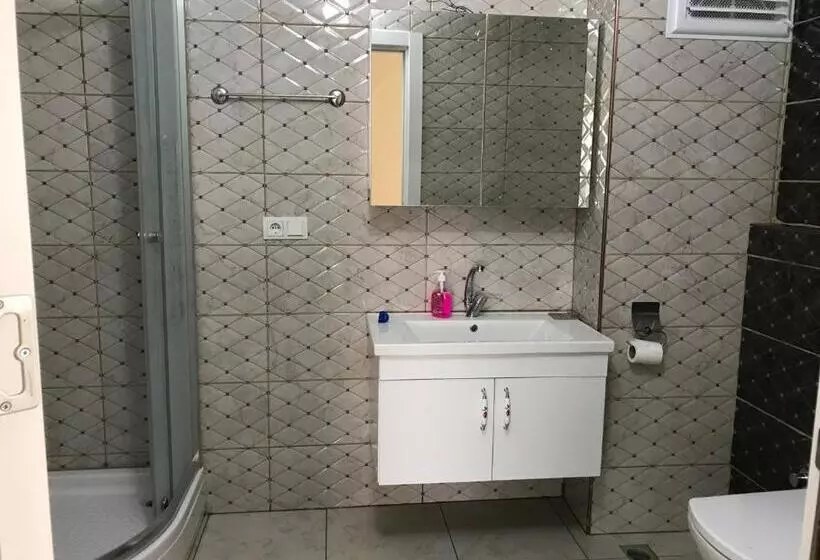 Mavi̇ Köşk Uzungöl