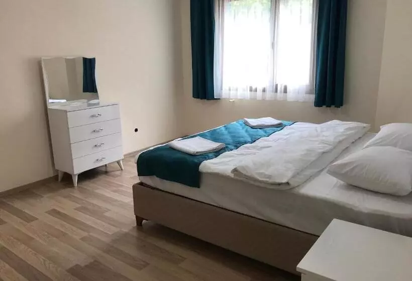 Mavi̇ Köşk Uzungöl