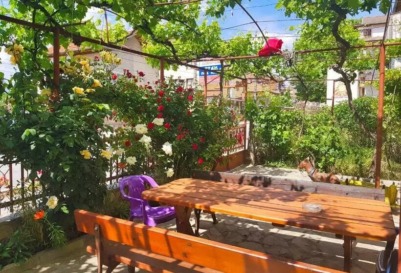 Majatalo Delieva House