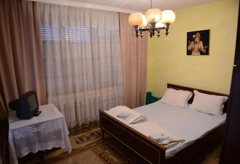 Majatalo Delieva House