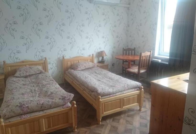 渡假胜地 къща за гости с минерална вода терма асклепий