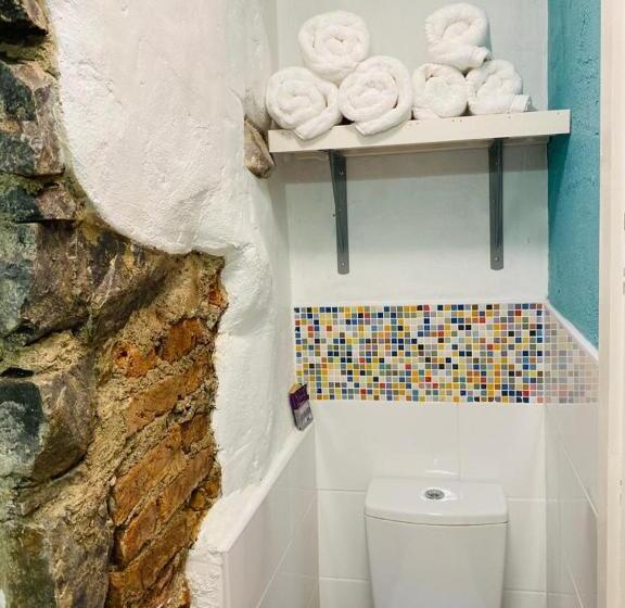 3 Bed Apartment/explore The Area/enjoy Our Pub