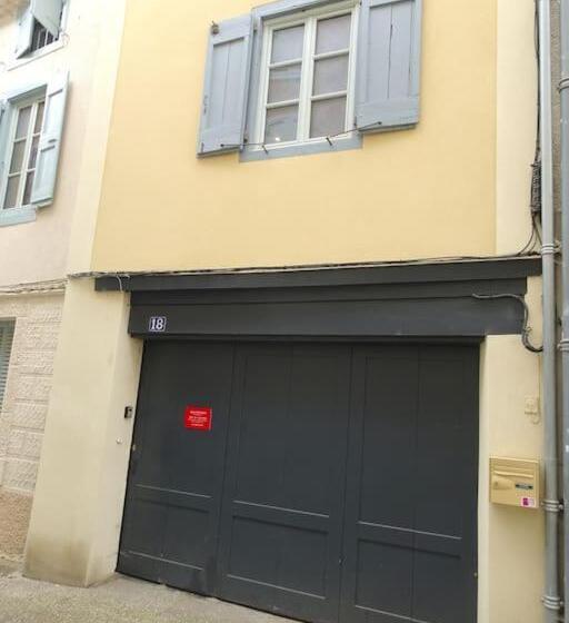 Agréable Maison Au Centre Historique De Foix Avec Garage