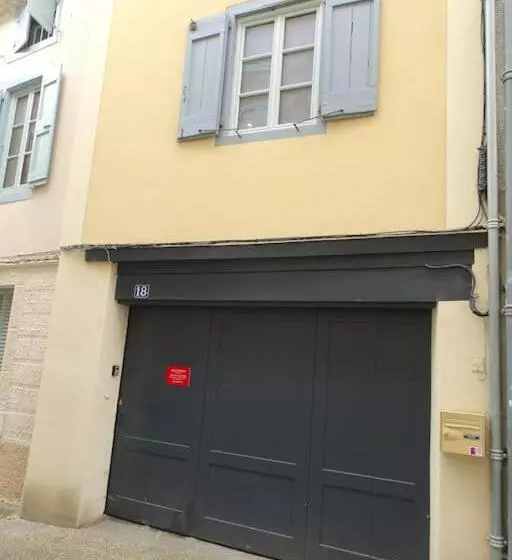 Agréable Maison Au Centre Historique De Foix Avec Garage