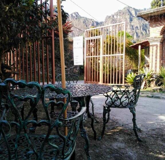 ユースホステル Posada Teopanco