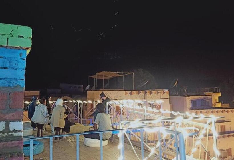 تختخواب و صبحانه Nubian Paradise