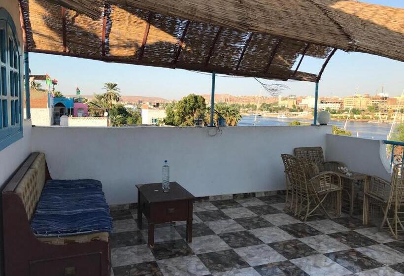 تختخواب و صبحانه Nubian Paradise