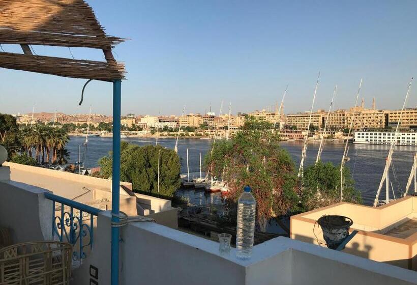 تختخواب و صبحانه Nubian Paradise