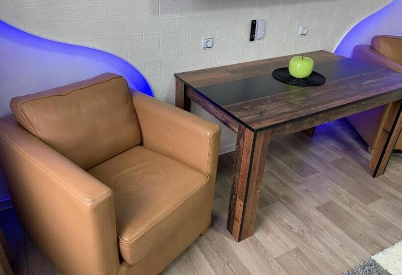 Best Preis Gold Suite Mit Netflix, Self Check In, Ebike Ladestation, Fahrradraum, Wlan, Netflix Un