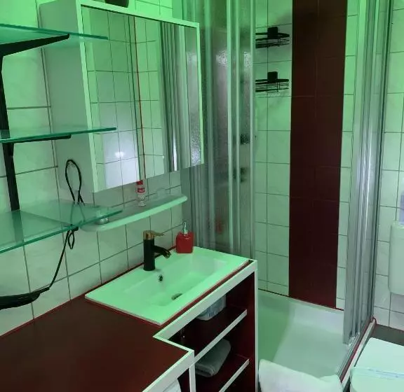 Best Preis  Gold Suite  Mit Netflix, Self Check In, Ebike Ladestation, Fahrradraum, Wlan, Netflix Un