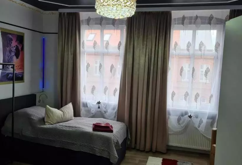 Best Preis  Gold Suite  Mit Netflix, Self Check In, Ebike Ladestation, Fahrradraum, Wlan, Netflix Un