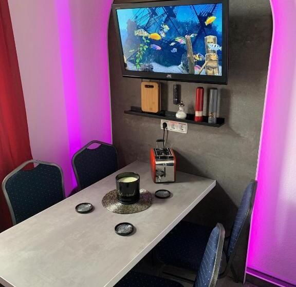 Best Preis Gold Suite Mit Netflix, Self Check In, Ebike Ladestation, Fahrradraum, Wlan, Netflix Un