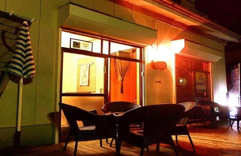 酒店 8bed Dormitory Room   Aoshima Guesthouse Hooju   Vacation Stay 6198