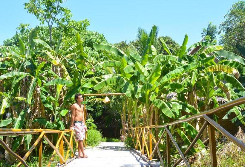 בית מלון כפרי Forra Pattaya Beach Front Bungalow