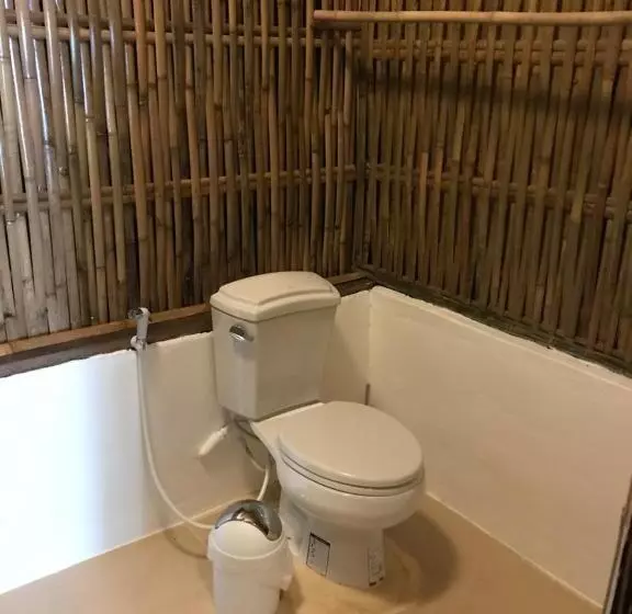 Hotelli Forra Pattaya Beach Front Bungalow