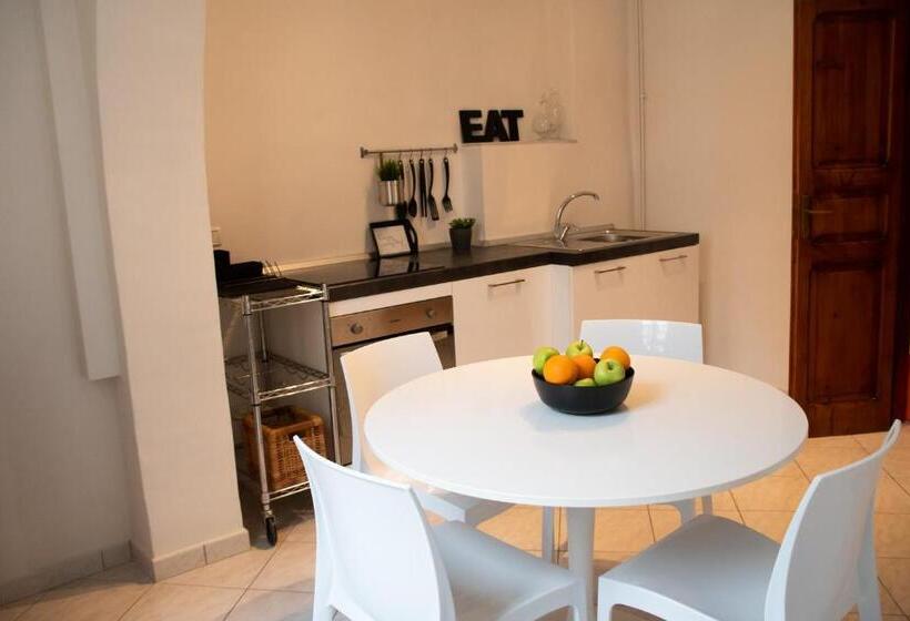 Panzió Alloggio Turistico Al Civico N 32