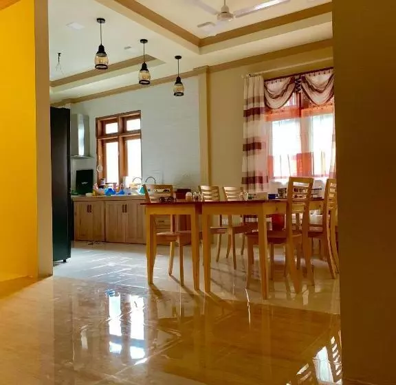 پانسیون Endhaa, Divers Home