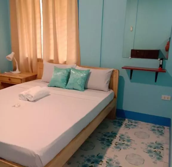 پانسیون Uptown Guesthouse