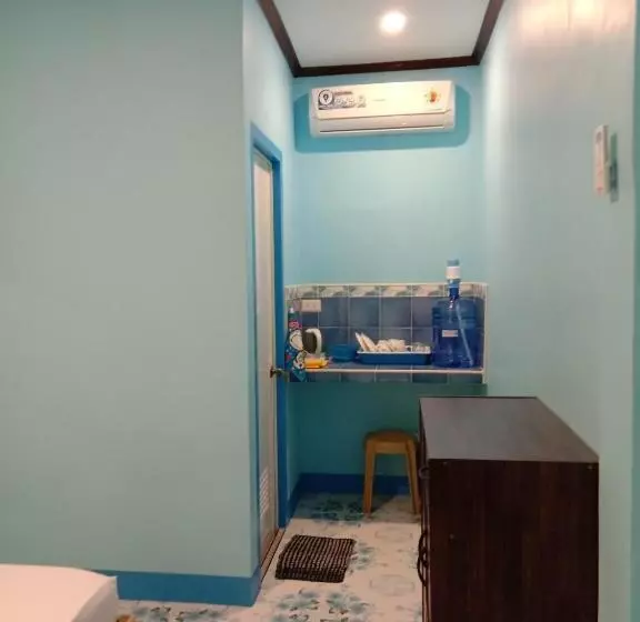 پانسیون Uptown Guesthouse