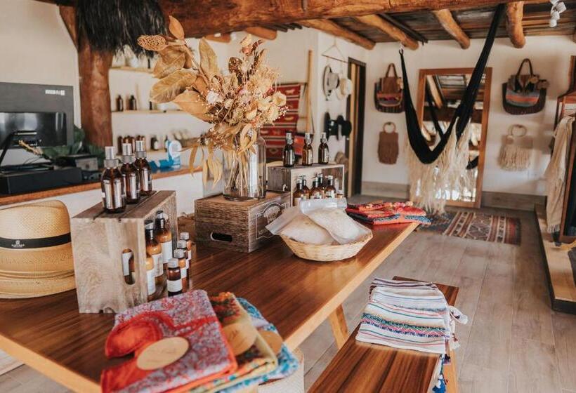 Resort Aldea Kuka, Luxury Eco Boutique