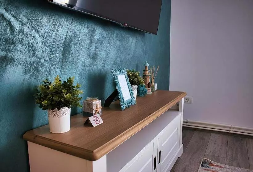 Sunrise By The Sea