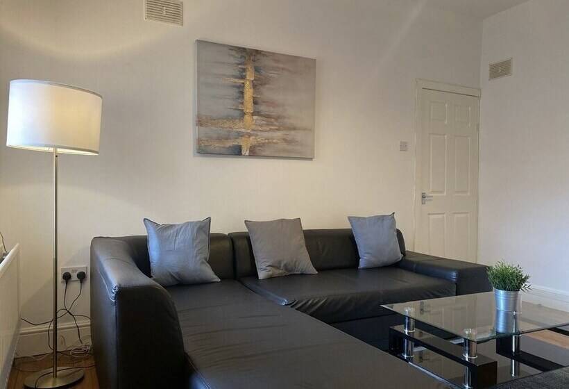 Alexander Apartments Gateshead North