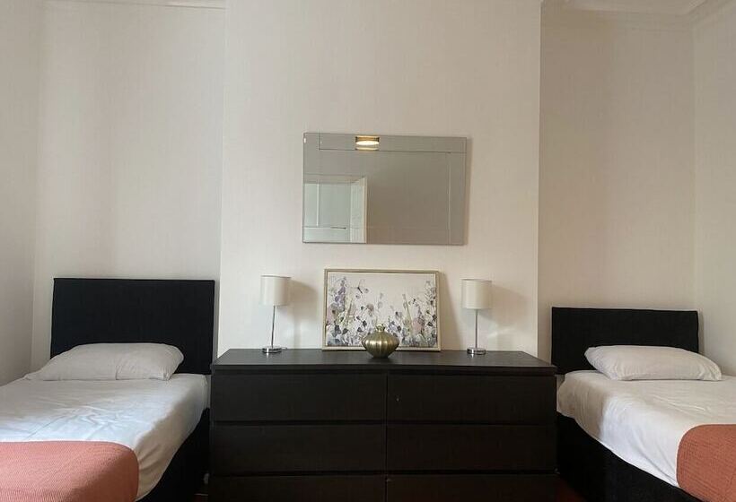 Alexander Apartments Gateshead North