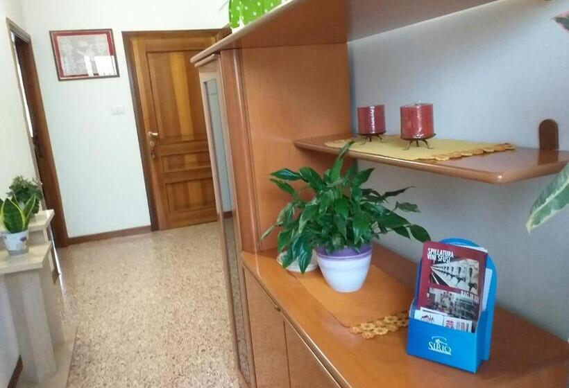 Bed & Breakfast La Rosa Rossa