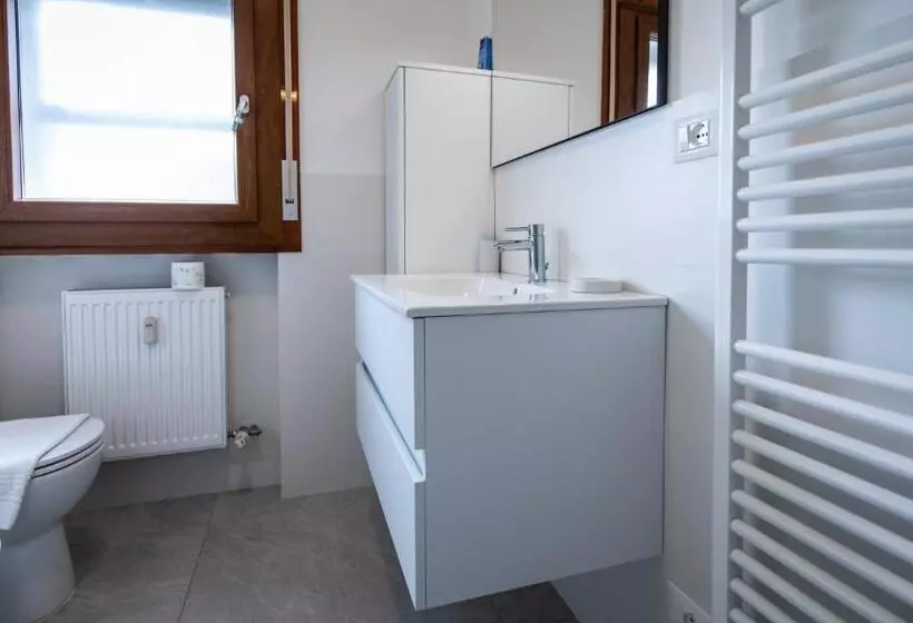 Ermes Di Colloredo 34 A