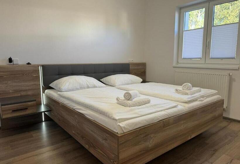 فندق Wellness & Spa Apartments Lipno Frymburk