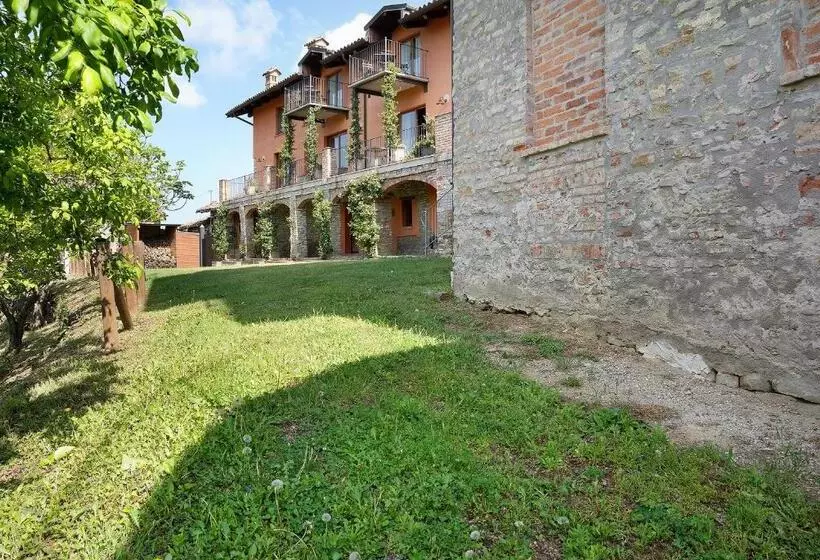 La Corte Di Langa Alloggio Turchese