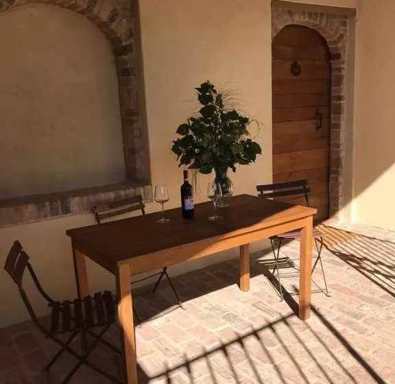 Majatalo Palazzo D Assi   Guest House