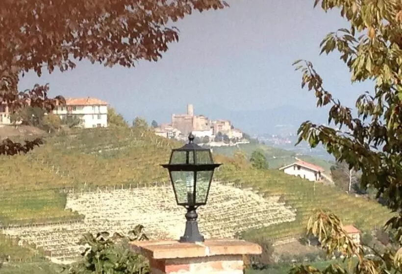 Majatalo Palazzo D Assi   Guest House