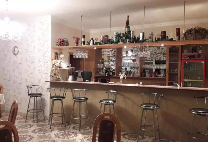 Majatalo Penzion Europa Diakovce