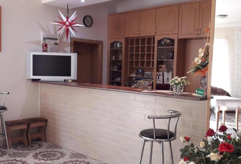 بنسيون Penzion Europa Diakovce