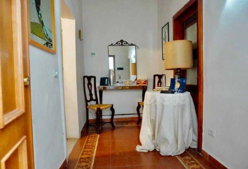 بنسيون Suite Apartament