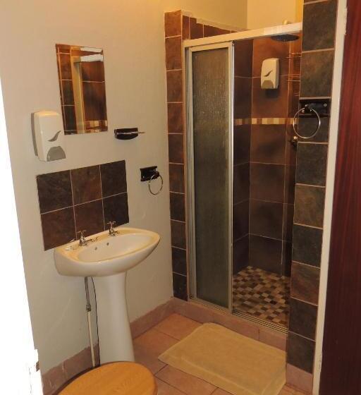 펜션 The Big Tree Guest House