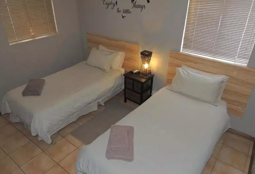 Majatalo The Big Tree Guest House