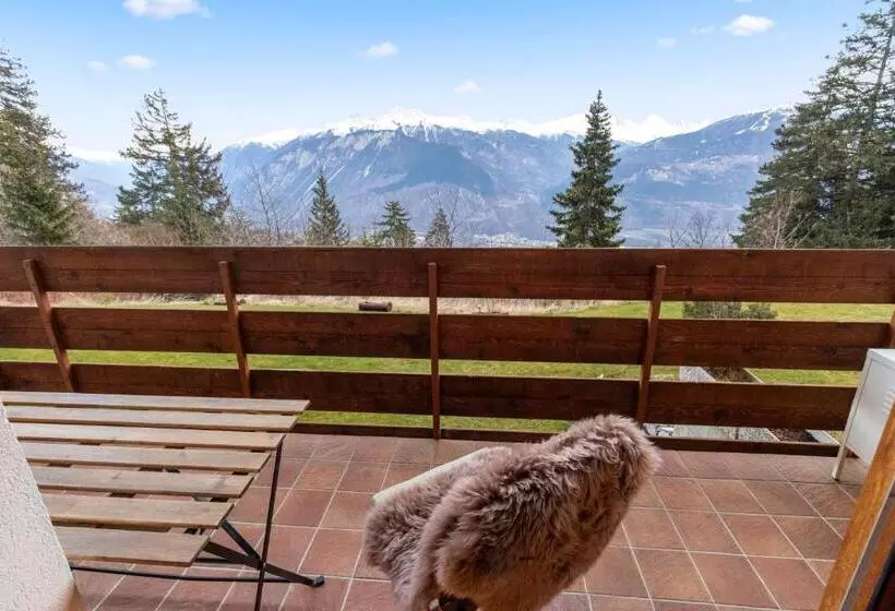 Studio Rénové Avec Vue Imprenable Sur Les Alpes