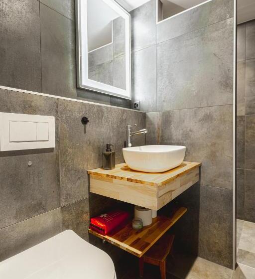 Studio Rénové Avec Vue Imprenable Sur Les Alpes