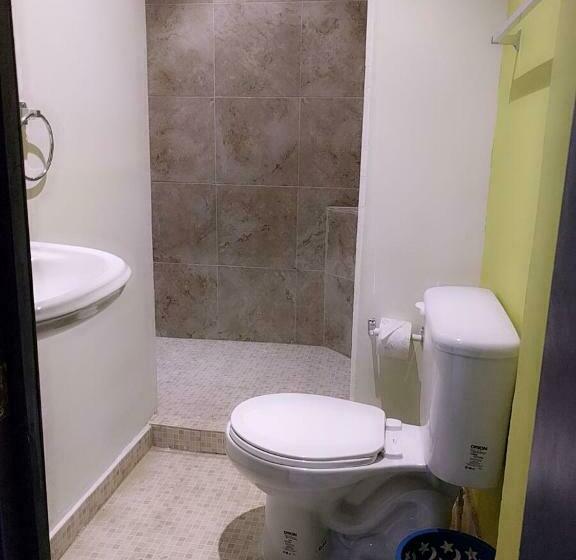 هاستل Posada El Jardín