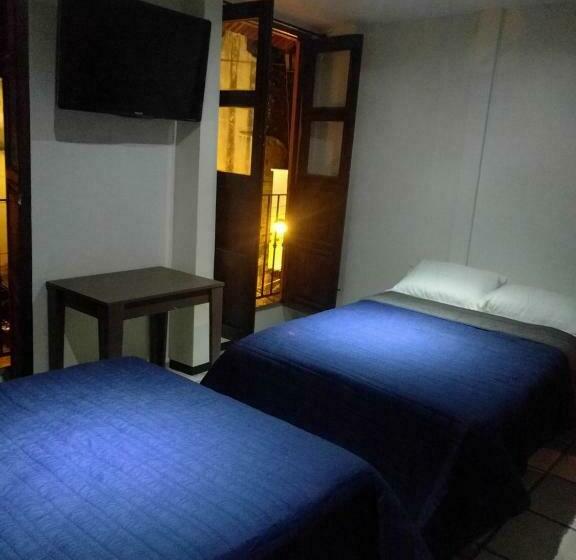 هاستل Posada El Jardín