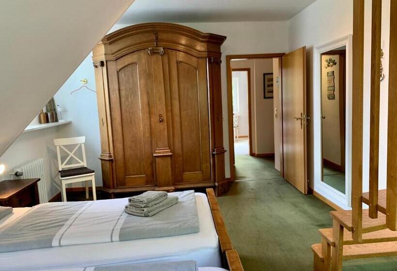 Ferienhaus Dhh Unsere Reetdachbude