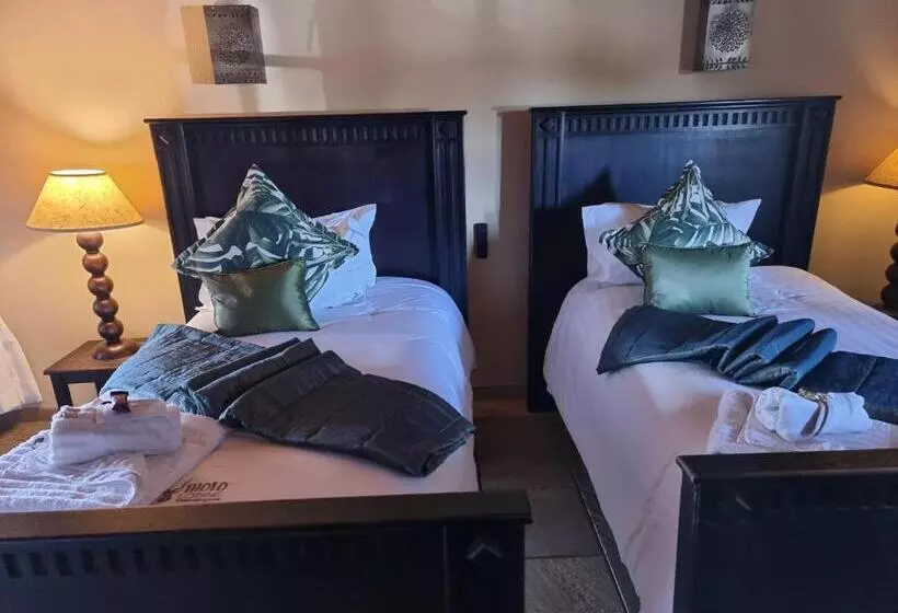 ホテル Tholo Private Game Lodge