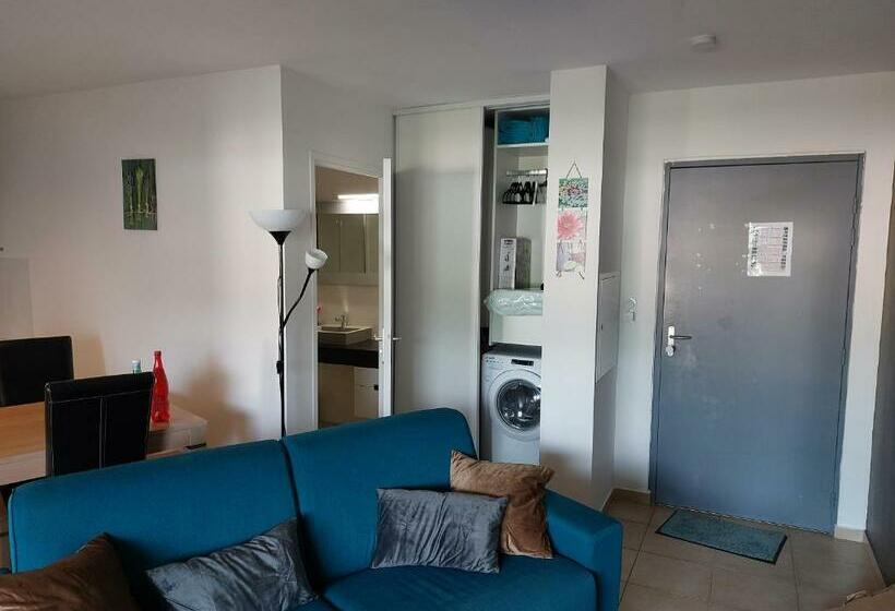 Jolie Appart. 4 Pers. Dans Résidence Avec Piscine