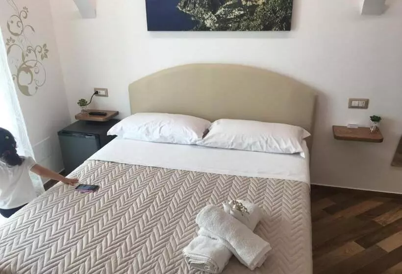 Majatalo Il Covo Degli Dei